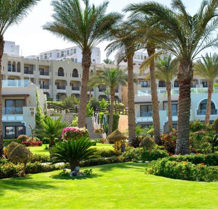 SUNRISE GRAND SELECT ARABIAN BEACH RESORT